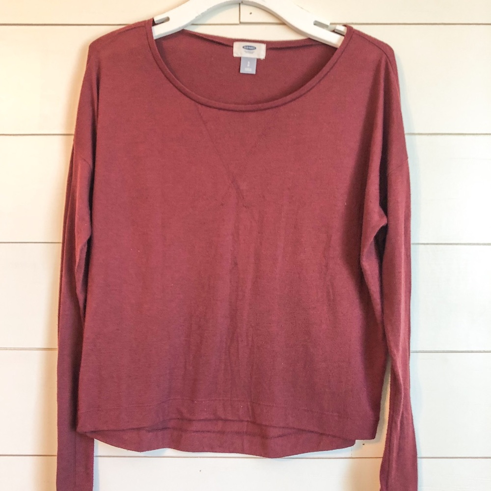 old navy maroon long sleeve